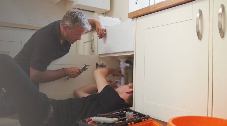 Professional emergency plumbing in Sabinal, TX